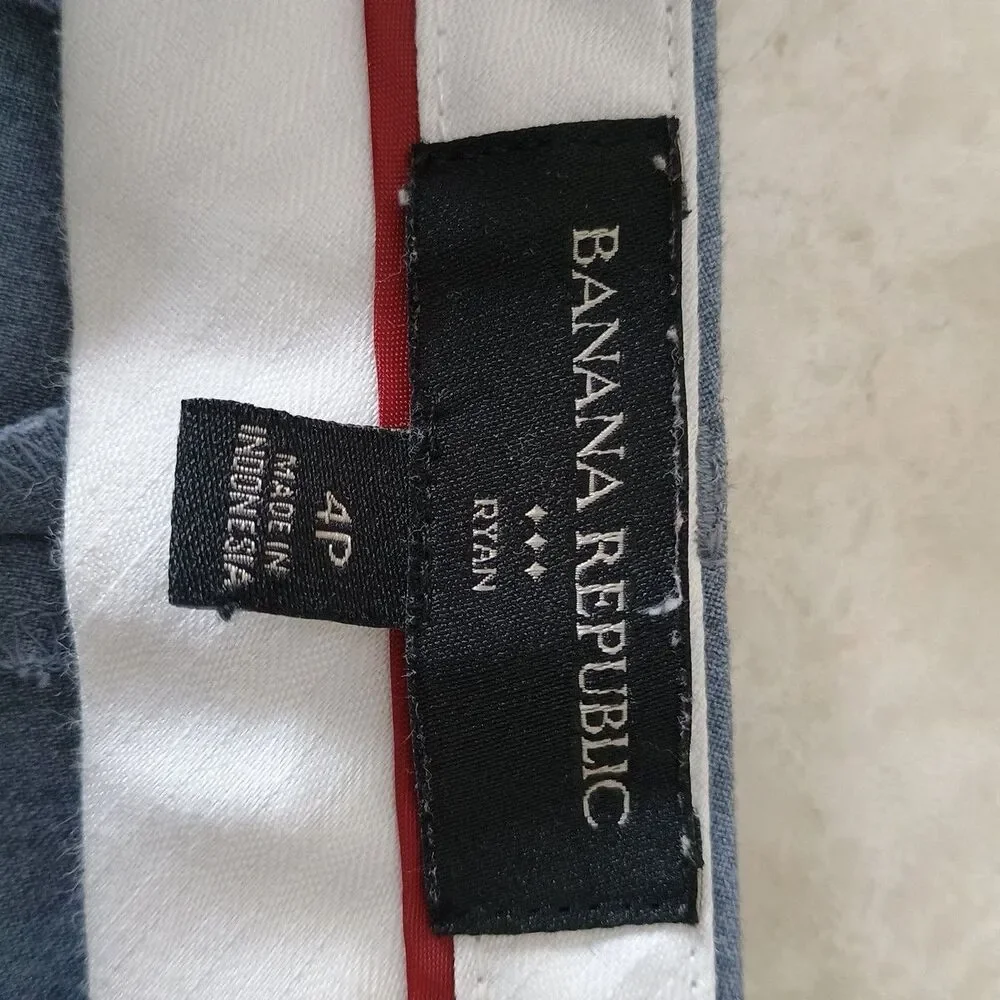 Banana Republic Ryan Dress Pants Womens Size 10P Grayish Blue 31x27 Career - Picture 9 of 9